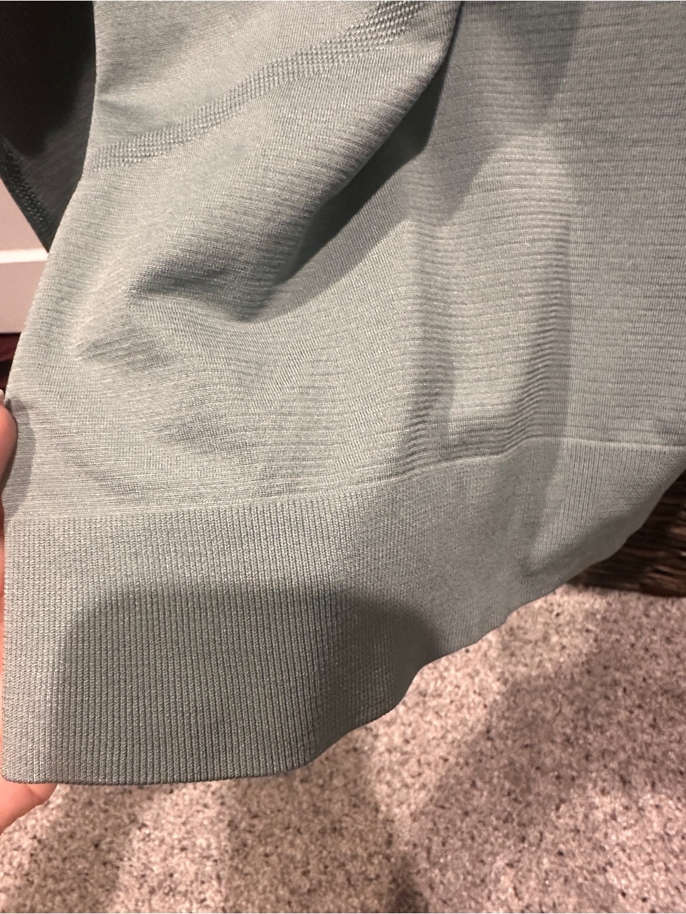 Lululemon Swiftly Relaxed Long Sleeve Shirt Medium Forest Size 6 EUC - Picture 9 of 9
